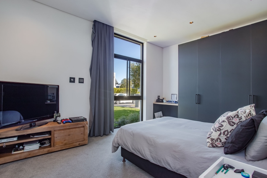 5 Bedroom Property for Sale in Val De Vie Estate Western Cape